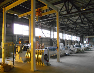 苫小牧工場(鋼製下地工場)